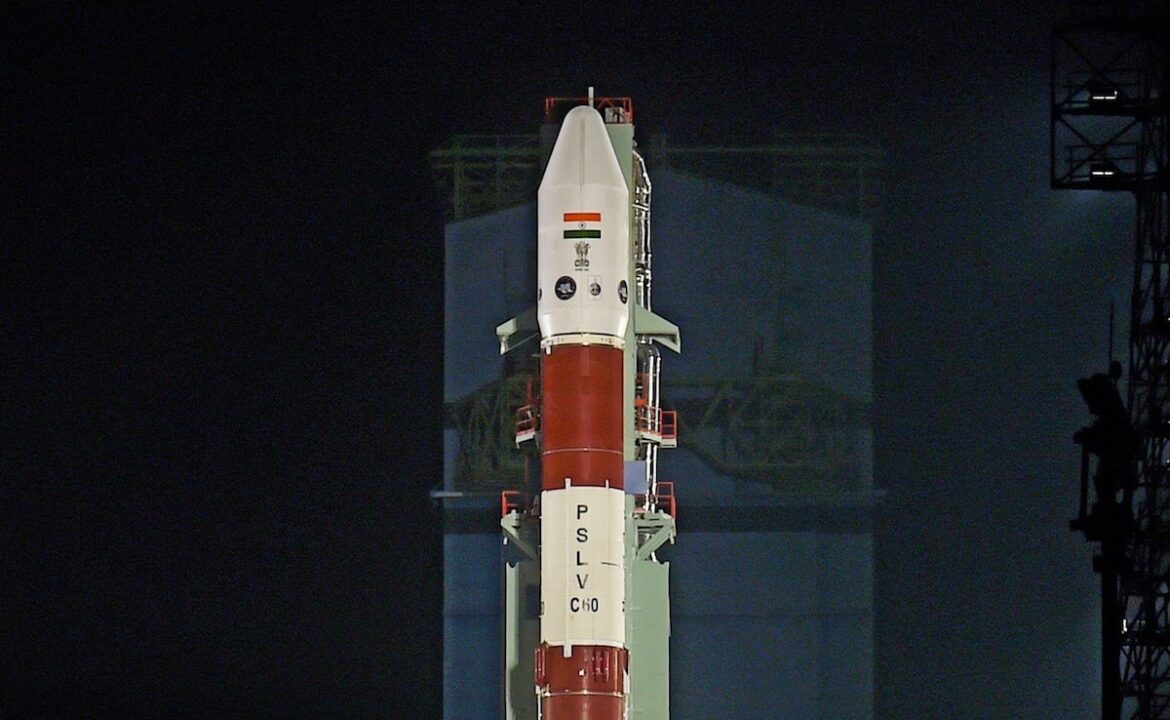 ఇస్రో స్పాడెక్స్ ఉపగ్రహాల డి-డాకింగ్ సాధిస్తుంది
