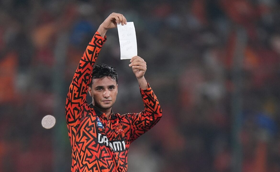 "ఇది కోసం ...": అభిషేక్ శర్మ యొక్క మర్మమైన గమనిక 40-బంతి 100 తర్వాత SRH vs PBKS కోసం వెల్లడించింది
