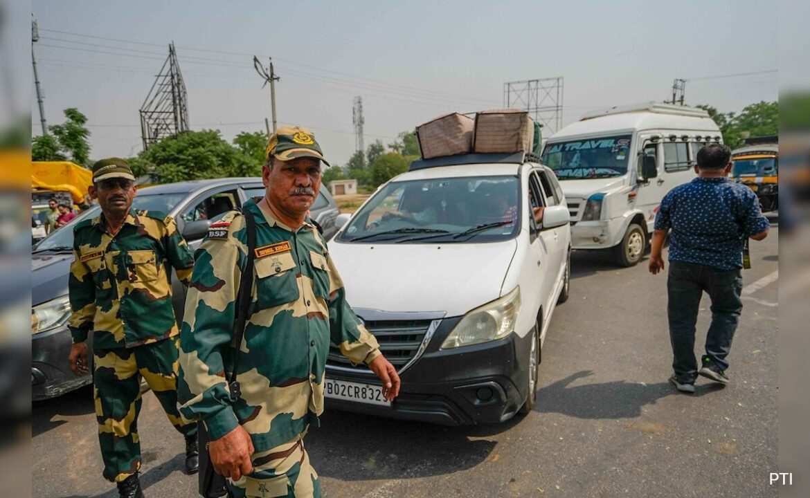 పహల్గామ్ టెర్రర్ అటాక్ లైవ్ నవీకరణలు: భద్రతాపై క్యాబినెట్ కమిటీ PM మోడీ సమీక్షల నేతృత్వంలో J & K పరిస్థితి
