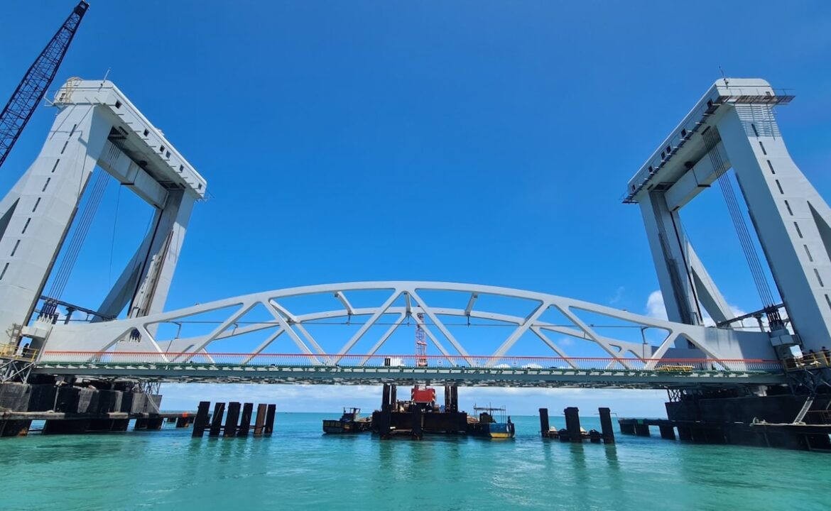 పిఎం మోడీ టు ప్రారంభ భారతదేశం యొక్క మొట్టమొదటి నిలువు లిఫ్ట్ సీ బ్రిడ్జ్ తమిళనాడు
