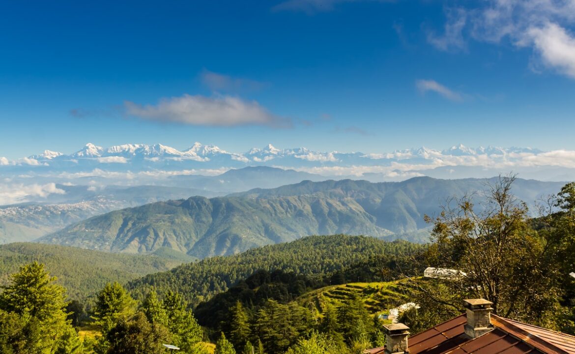 ముక్తేశ్వర్ మీరు కలలు కంటున్న వేసవి వారాంతపు సెలవుదినం కావడానికి 5 కారణాలు
