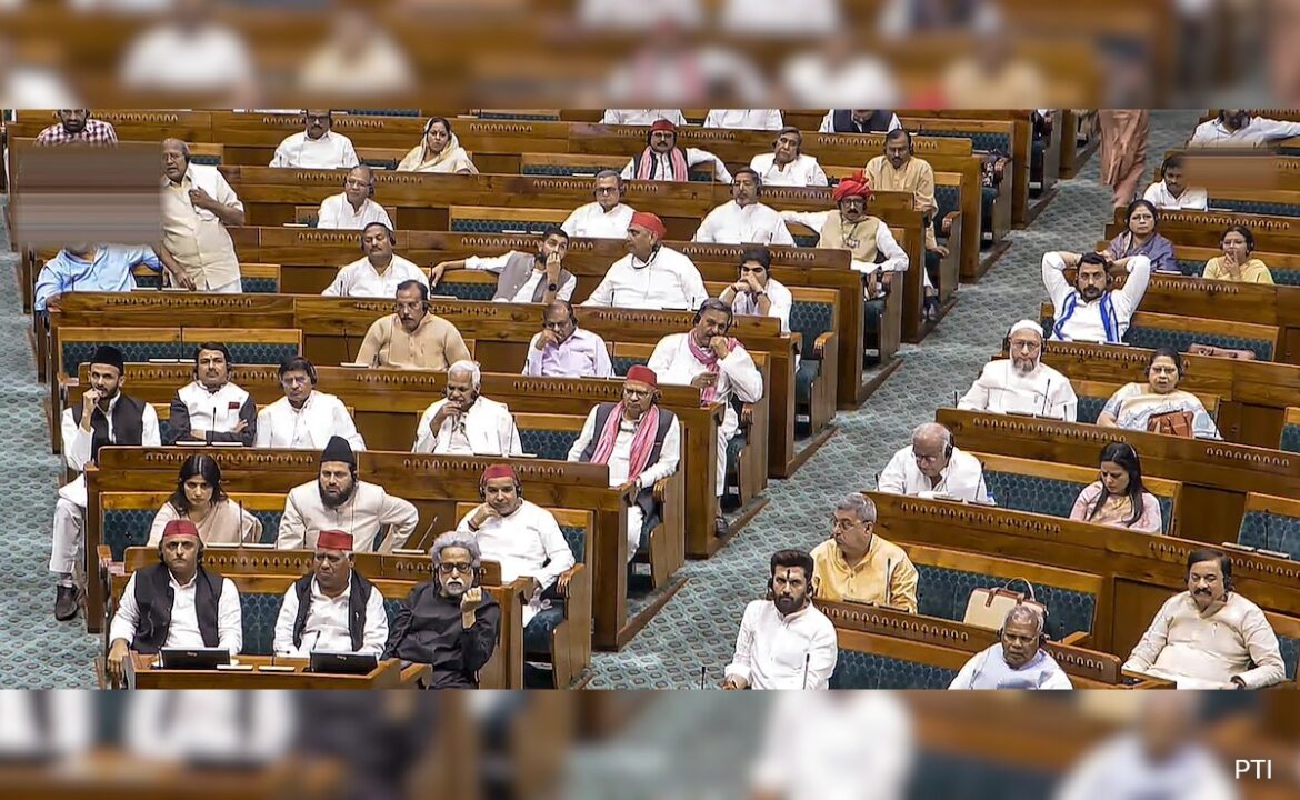 లోక్సభ సుదీర్ఘ మరియు వేడి చర్చ తర్వాత వక్ఫ్ (సవరణ) బిల్లును ఆమోదిస్తుంది
